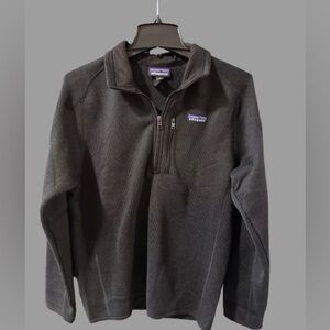 Patagonia Men’s Charcoal Zip-Up Fleece Pullover